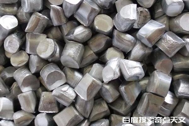 全球产量最高的十种金属,铜上榜,第一是工业黑色金 月球王子 全球产量最高的十种金属,铜上榜,第一是工业黑色金