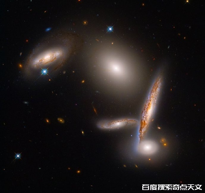 NASA纪念哈勃望远镜32周年 NASA纪念哈勃望远镜32周年