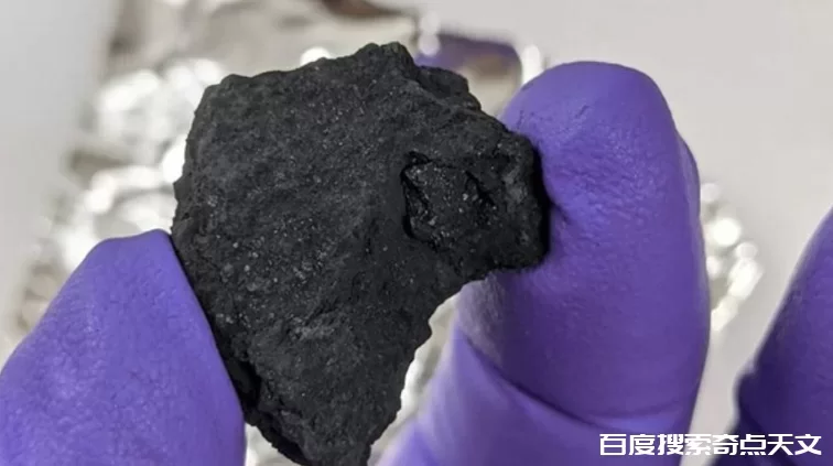 焰遇!在马路上寻找火球陨石的正确方式,这会实现吗?