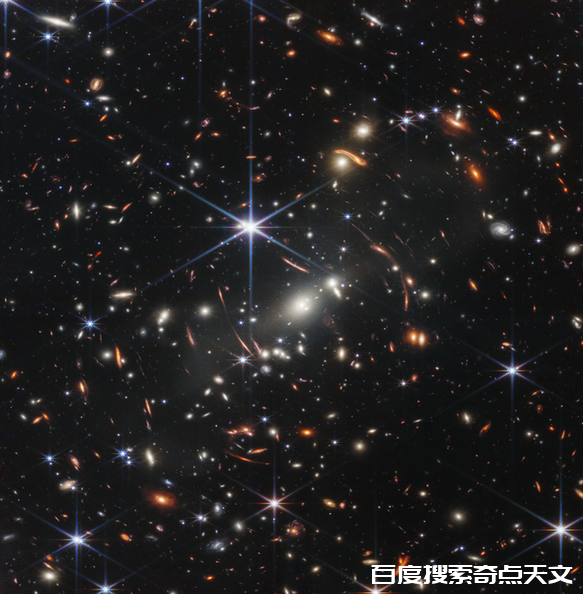 神奇了!星系团中也有幽灵光,是由韦伯拍到的 零度星系 神奇了!星系团中也有幽灵光,是由韦伯拍到的