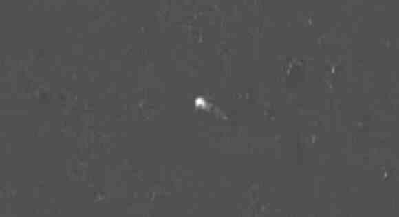 美国国家航空航天局的帕克太阳探测器捕捉到3I/ATLAS彗星 | 奇点天文的配图