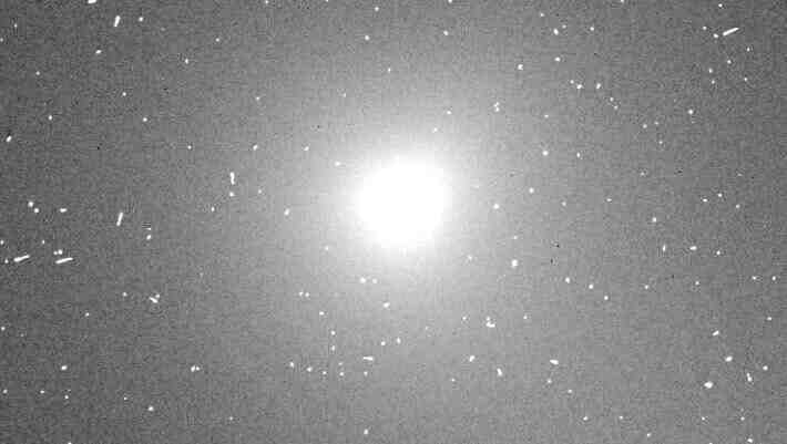 罕见的宇宙排列让哈勃望远镜近距离观测3I/ATLAS | 奇点天文