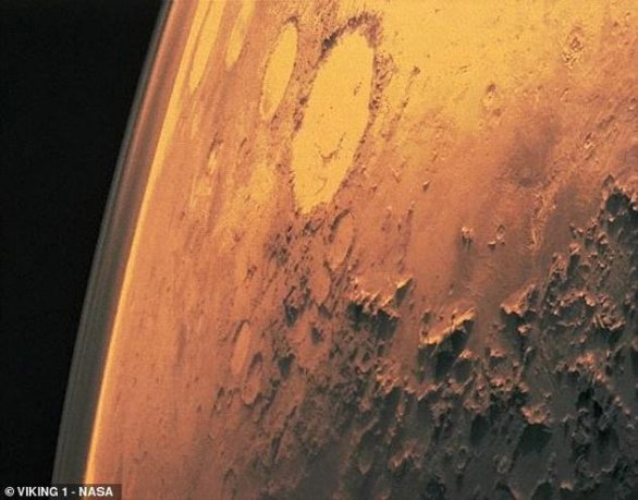 细菌或许能在火星上存活：暗示火星上出现生命可能性